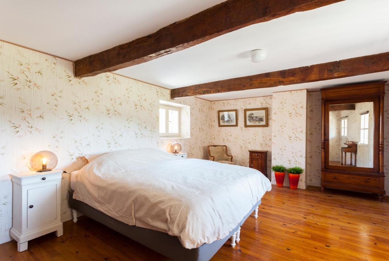 B&B Aux Petits Lardons Trie-sur-Baise Exterior foto